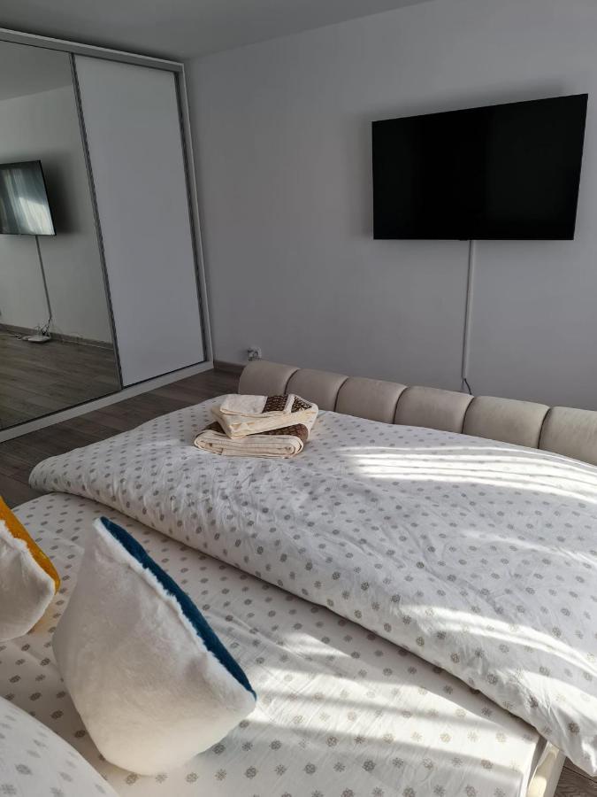 Stephanie Apartment Galaţi Εξωτερικό φωτογραφία